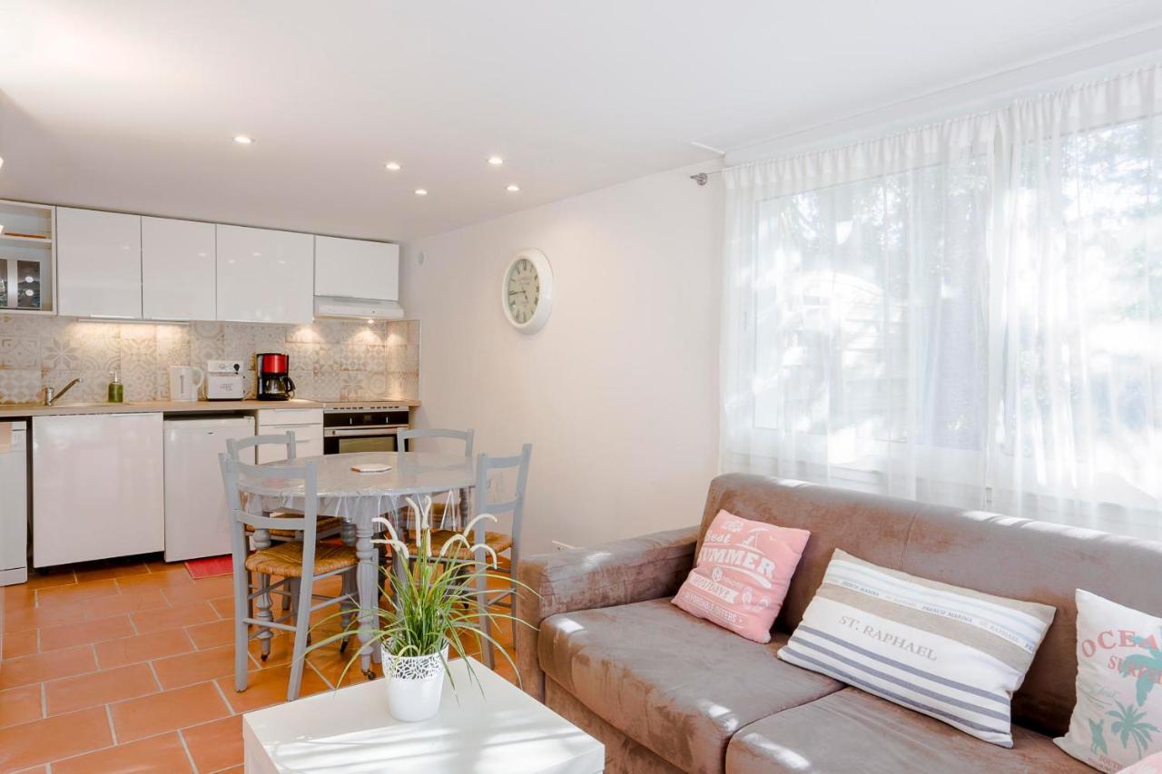 L'Olivier - Climatise Appartement 4 Pers Plus Bebe - 2 Pieces Proche Mer Saint-Raphaël Eksteriør bilde